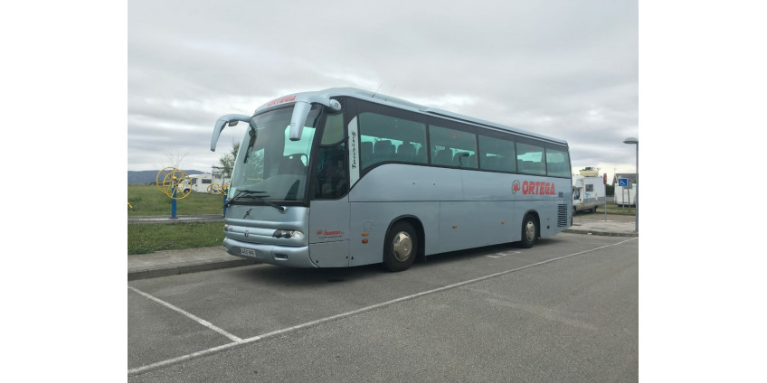 Автобус Volvo 51 місце